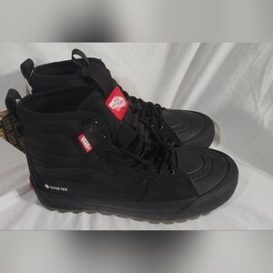 VANS Sk8-Hi GTX MTE-3 Insulated Boots Blackout Men Size 8 Or 8.5 New No Box